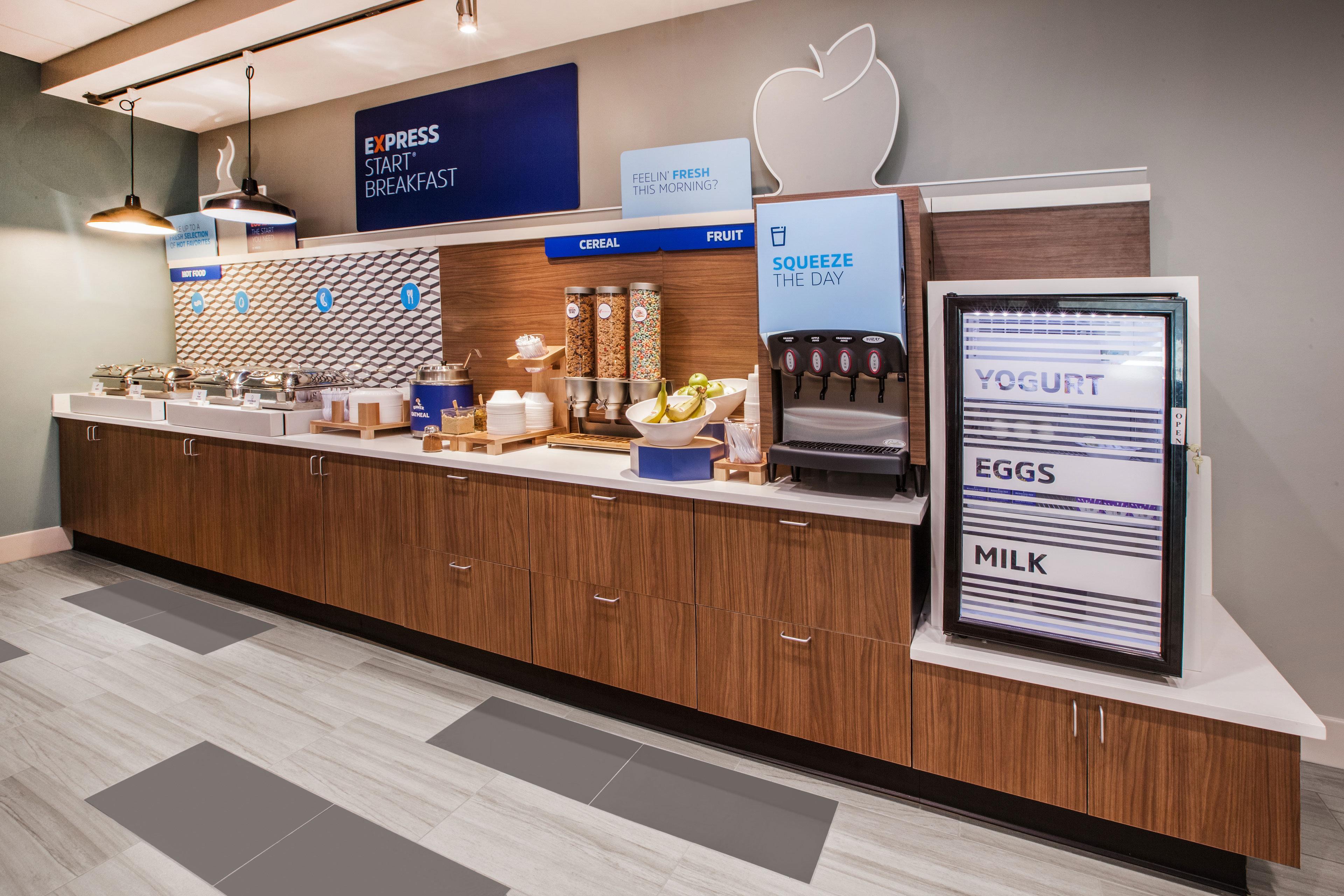 ฮอลิเดย์ อินน์ เอ็กซ์เพรส ชิคาโก นอร์ทเวสต์-เวอร์นอน ฮิลส์ Vernon Hills ภายนอก รูปภาพ